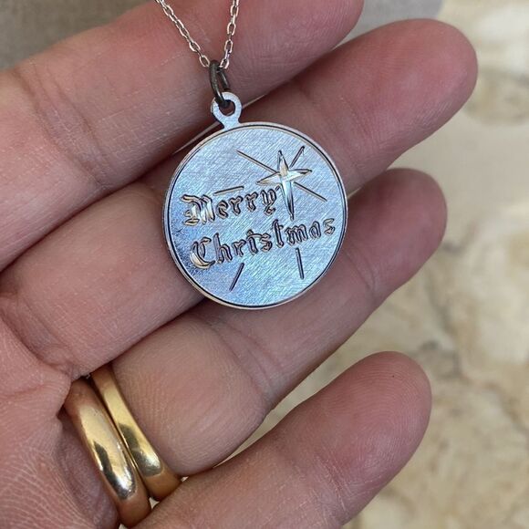 925 Sterling Silver Merry Christmas Pendant Necklace 20” Chain - Picture 4 of 7